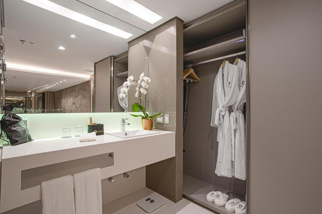Suryaa Hotel Pinhais, Curio Collection By Hilton Экстерьер фото